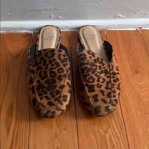 Leopard print flats